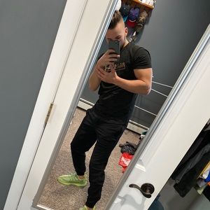 Meet your Posher, Joe